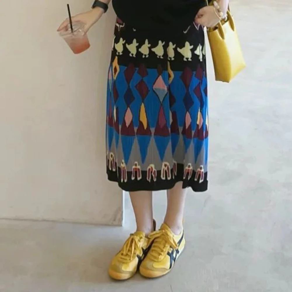 High-end wear, summer temperament, age-reducing pleated style, elegant temperament, chic high-waisted skirt women
