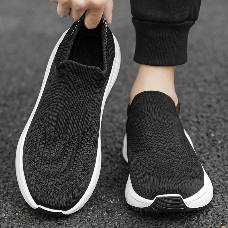 Tênis de corrida de malha leve masculino, deslizamento em mocassins, calçados esportivos casuais, tênis de verão respirável, sapatos de caminhada, frete grátis