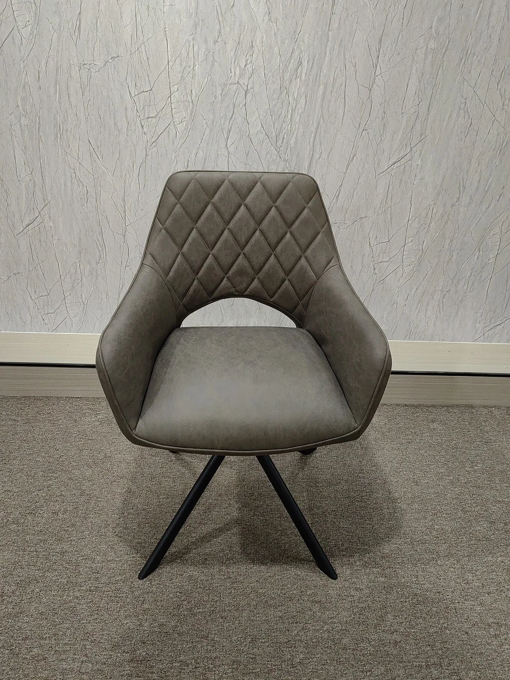 Fashionable Luxury Pu Dining Chair Nordic Style Swivel Revolving Base Dining Chair