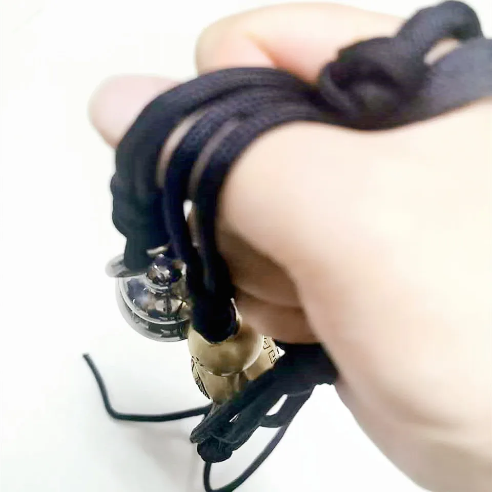 Self-defense Gadgets Gourd Pendant Emergency Survival Window Broken Personal Security Protection Suppiler view 6