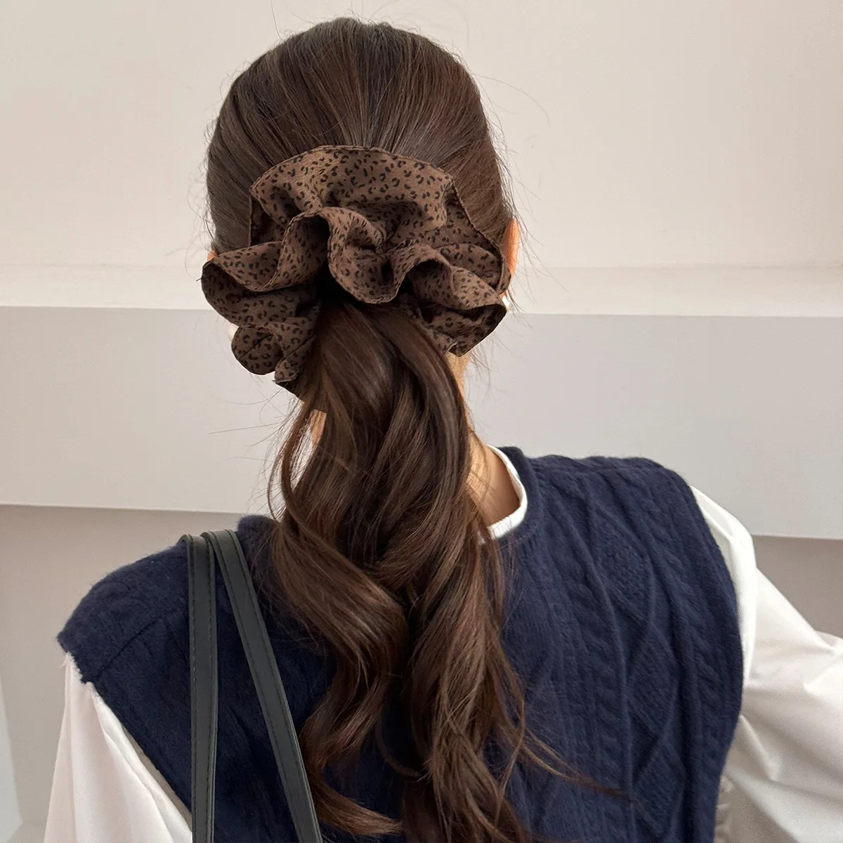 Retro Leopard Print Hair Scrunchies Large Ruffle Elastic Rubbber Bands Elegant Simple Fashion Durable Ponytail Holder Head Ropes
