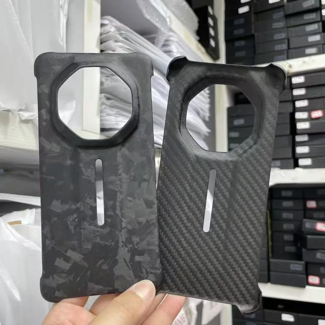 

Genuine Carbon Fiber Case for Huawei Mate 70 Rs Forging Matte Aramid Fiber Back Cover for Huawei Mate 70RS Carbon Case
