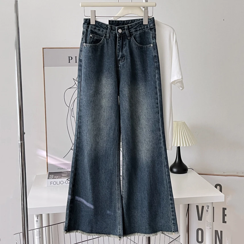 جينز ريترو مغسول عالي الخصر للنساء موضة الخريف حافة خام متعددة الاستخدامات مستقيمة الساق واسعة الساق طول الأرض سروال جديد