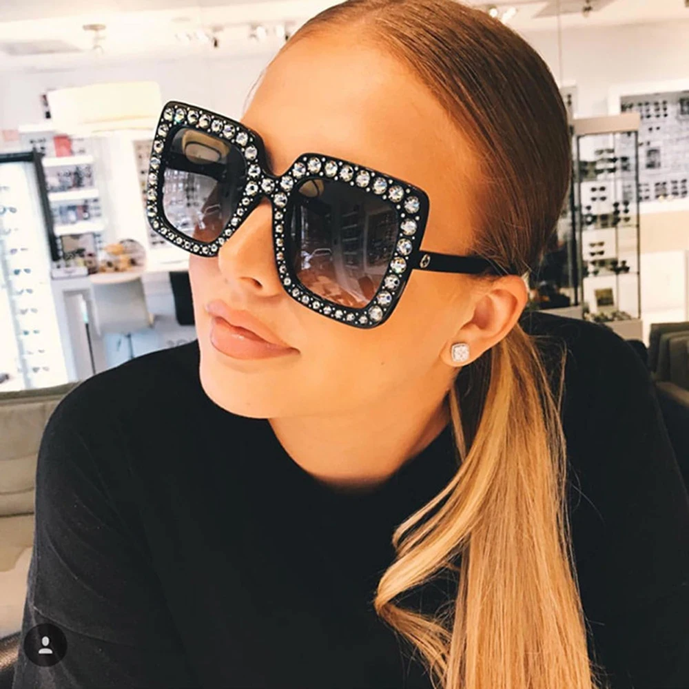 

Fashionable Women's Square Sunglasses with Sparkling Rhinestone Accents and UV Protection