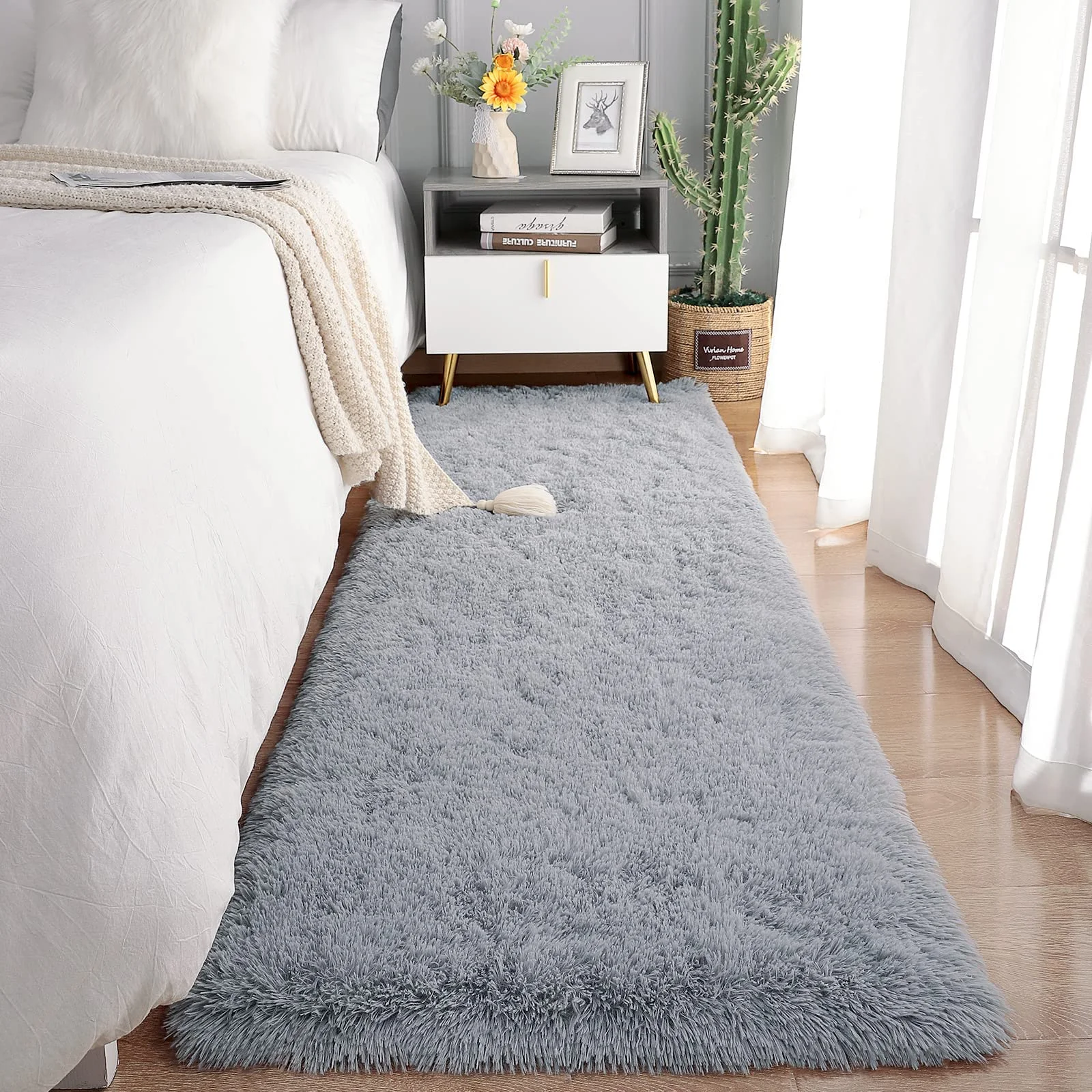 VIKAMA Simple Solid Color Carpet Soft And Slip-Resistant Bedside Rug For Bedroom, Corridor Passage Floor Mat, Home Decoration