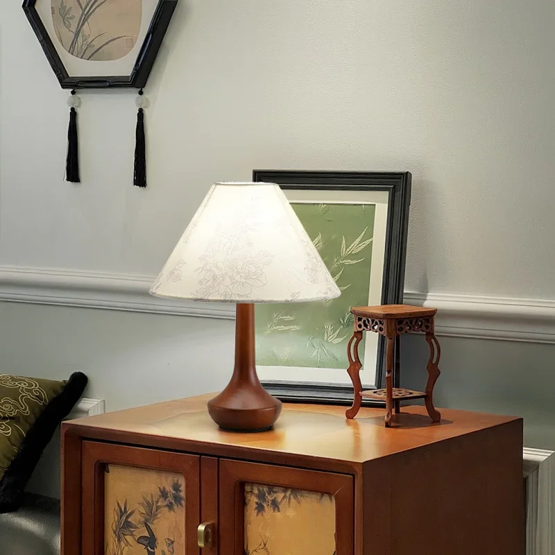 AFRA Contemporary Creativity Table Lamp American Retro Art Living Room Study Villa Hotel Bedroom LED Bedside Desk Light