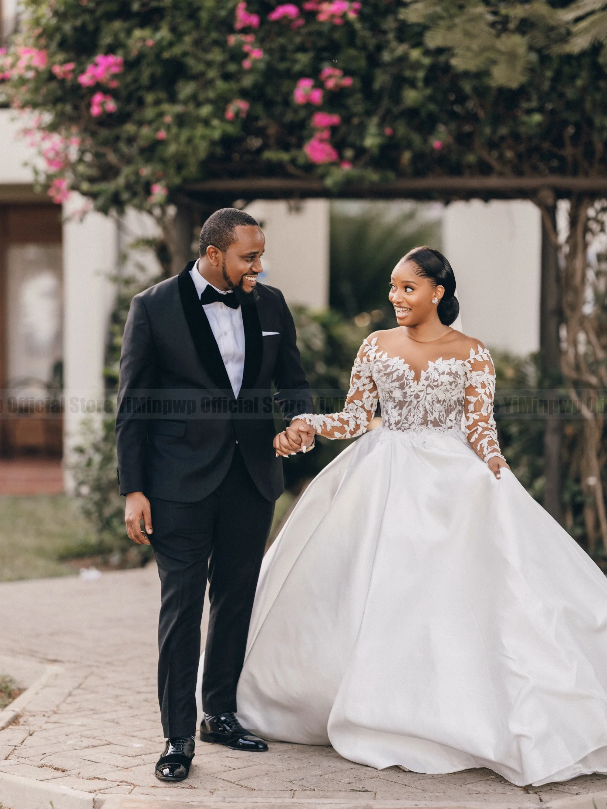 Satin Ball Wedding Dresses for Bride Sheer Neck Long Sleeve Corset Appliques Africa Nigeria Garden Church Bridal Gown Customized