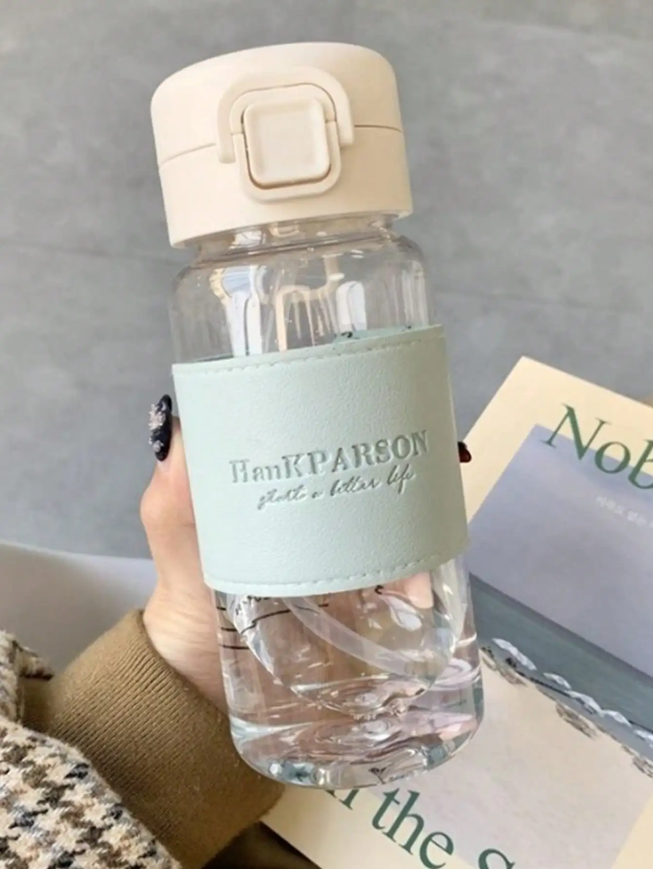 كوب بقشة كذاب لمشاهير الإنترنت عالي المظهر مع غطاء جلدي، كوب بلاستيكي مقاوم للحرارة، هدية للأزواج، ماء