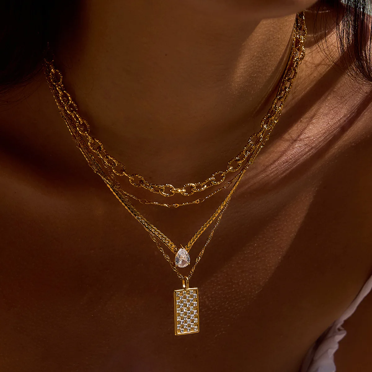 

Women's Light Luxury High-End Rhinestone Titanium Steel Multi-Layer Necklace, Fade-Resistant Stainless Steel Layered Jewelry