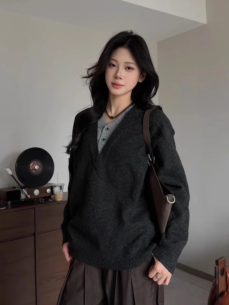 

Thiened V-Ne Knitwear Men's Autumn Winter Warmth High Premium Feeling Fake Two-Piece Heavyweight Soft Polyester Fiber