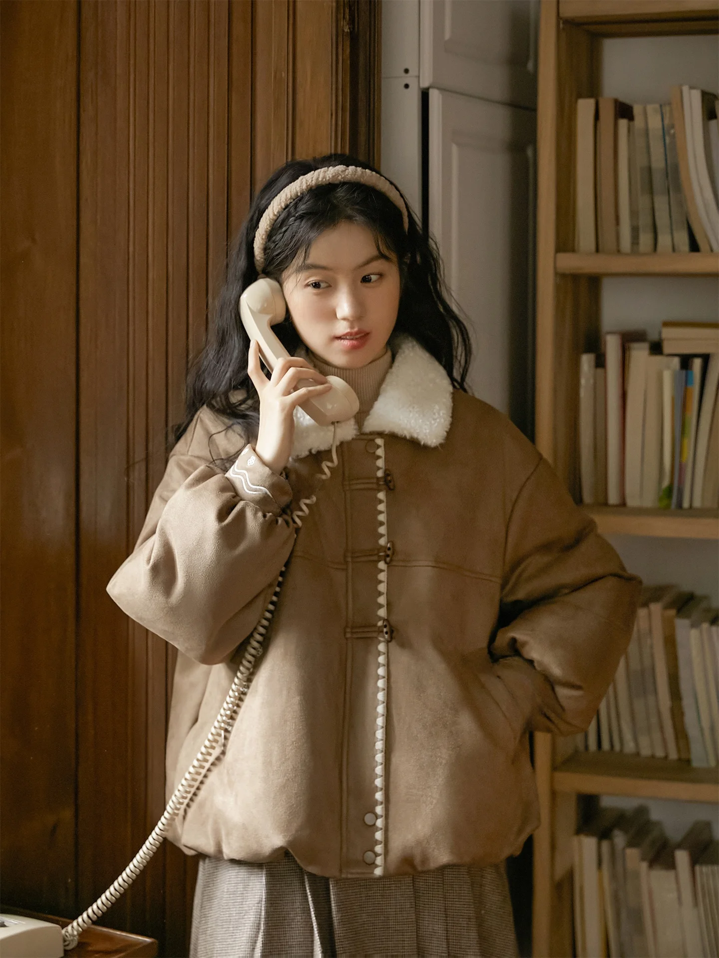 

Nesoulum Chestnut Brown Feather Collar Embroidered down Jaet New National Stand Loose Fit ort Outerwear for Women