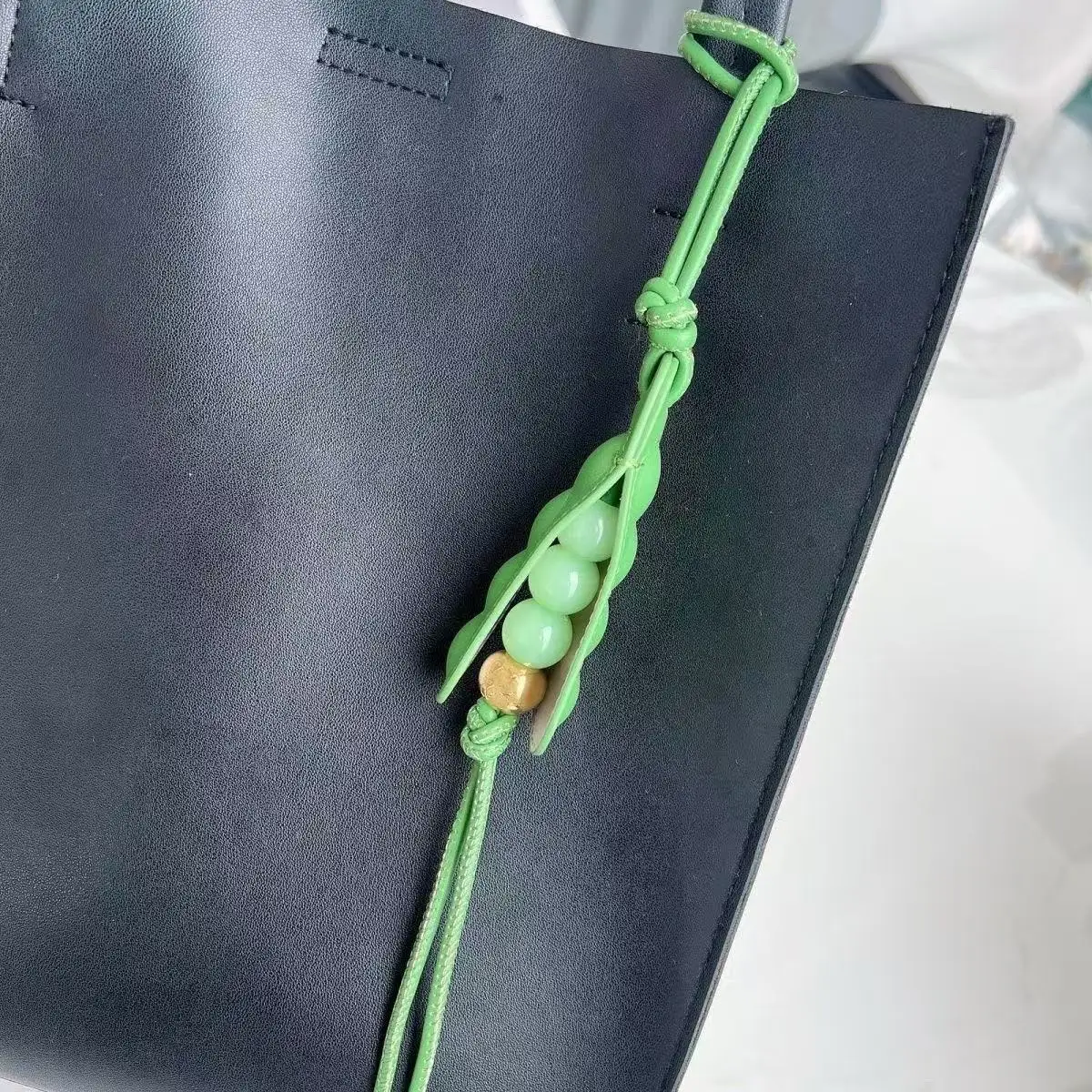 New 2025 Green Leather Pea Pod Bag Pendant Fashion Classics Handmade Ornament Braided Rope Key Accessories Gift