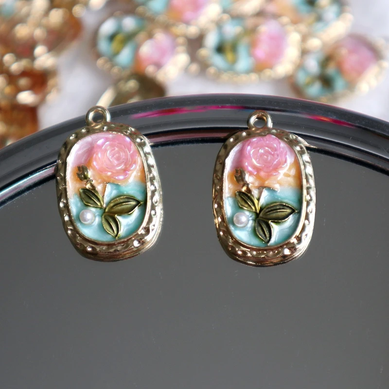 6pcs Relief Flower Handicraft Metal Pendant Elegant Rose Alloy Charms DIY Necklace Bracelets Earrings Jewelry Keyring Accessory