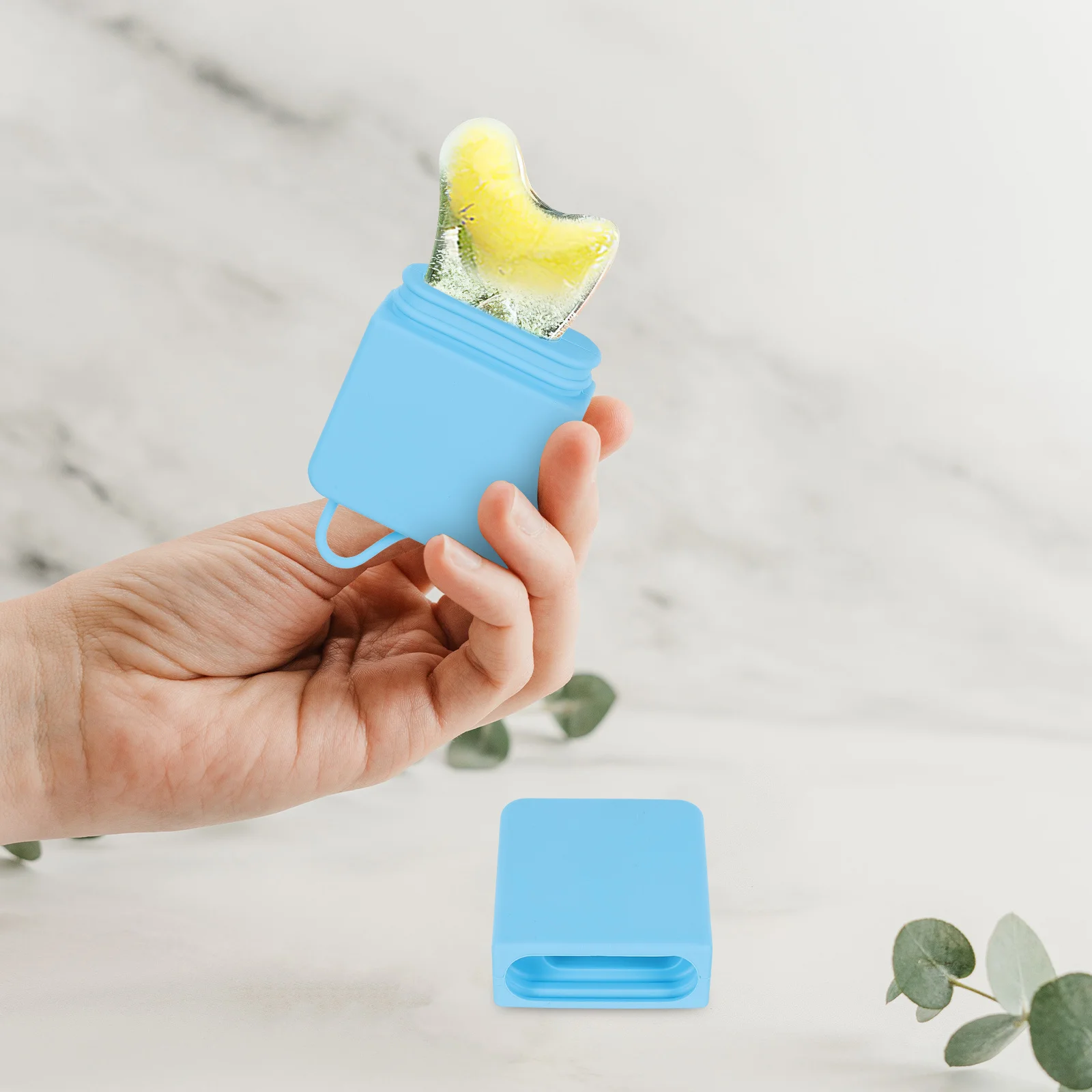 ลูกกลิ้งน้ำแข็งซิลิโคนแบบพกพา เครื่องมือทำความเย็นรอบดวงตา ลูกกลิ้งนวดหน้า เครื่องมือดูแลผิวหน้าและ