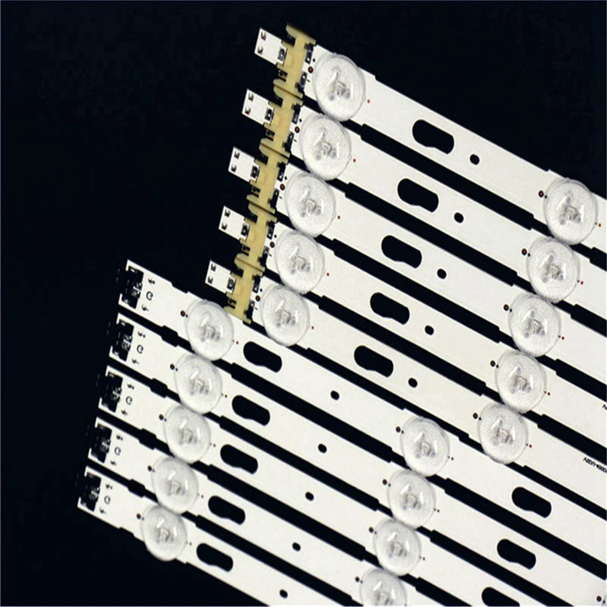 ใหม่ LED Backlight สําหรับ Samsung UE40JU6400K UE40KU6000K UE40MU6120K UE40JU6400K UE40MU6195 UE40MU612 CY-GK040HGLV4H