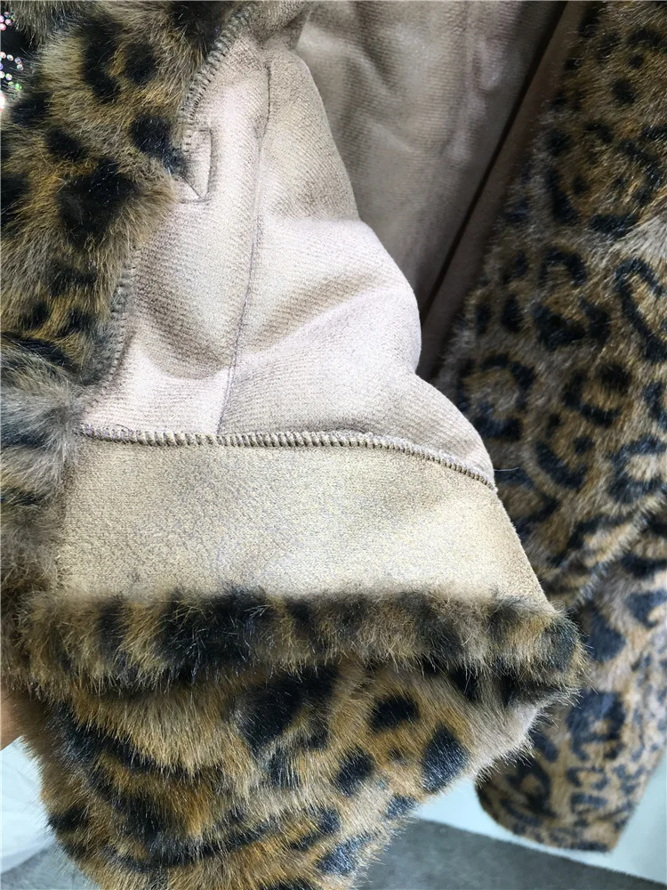 Heavy Industry Hot Diamond Fur Coat Short Thickened Warm Semi-turtleneck Leopard Print Long Sleeve Faux Fur Coats Women 2024