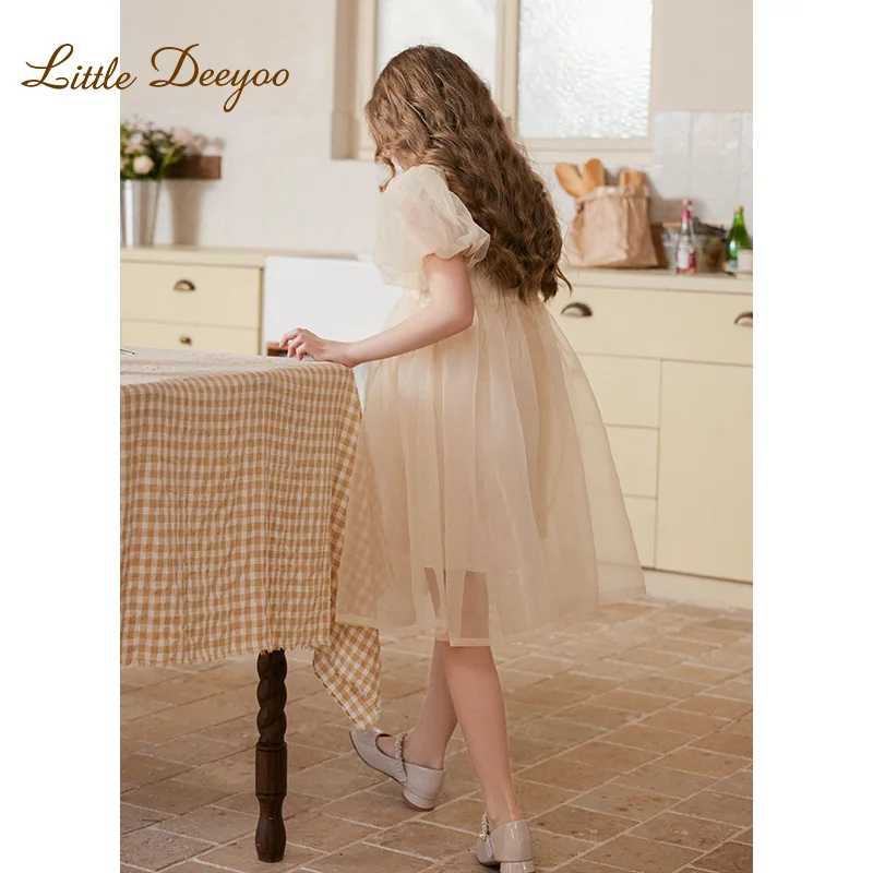 New summer clothes for girls, puff sleeve dress, fairy princess dress for middle and large children, fluffy tulle skirt