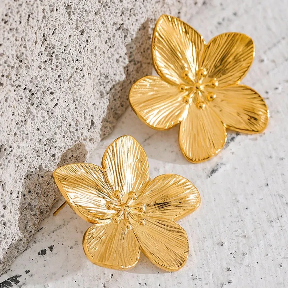 Women's Fashion Earrings Flower Shape 18K Gold Plated Vintage Style Party Accessories for Women Gifts