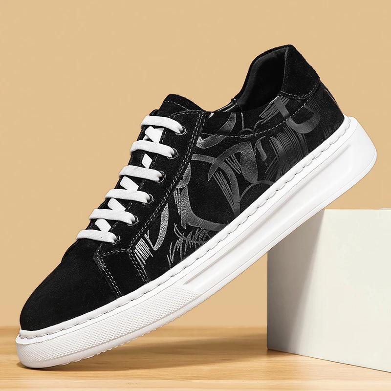 New model Highly popular Durable Breathable Casual Thick sole Anti slip Trendy Mens shoes Not tight fitting Stable grip