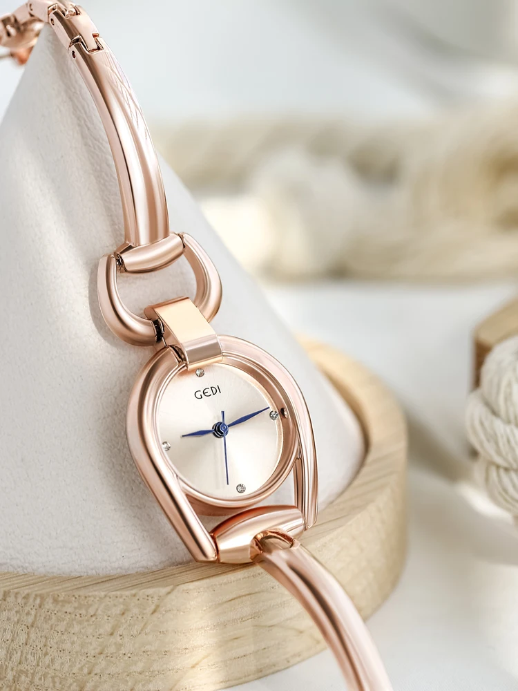 Elegante Damenuhr, Damenuhr, einfache und modische Armbanduhr für Studentinnen, dünne Armbänder, kleines und elegantes Geschenk für Frauen