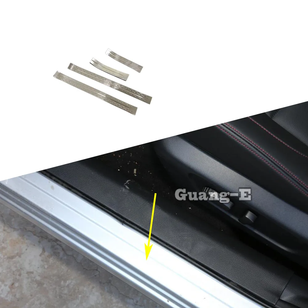 

Stick Stainless Steel Pedal Door Scuff Plate Cover Threshold External Trim 4PCs For Nissan Qashqai j11 2019 2020 2021 2022 2023