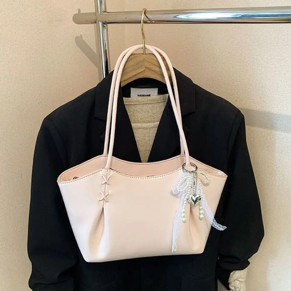 

Elegant Autumn Winter Underarm Bag PU Leather with Pendant Commuting Handbag Temperament Versatile French Tote Bag Travel