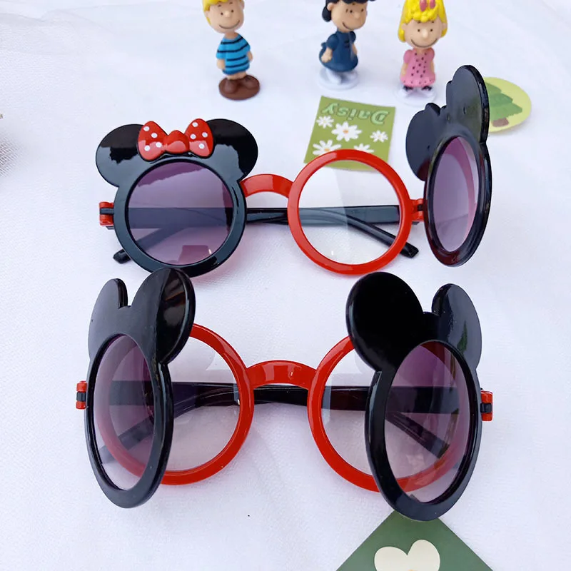 Children\'s Minnie Sunglasses Kids Mickey Flip Shape Glasses Boys And Girls Sunglasses Sunglasses Cute Glasses Frames