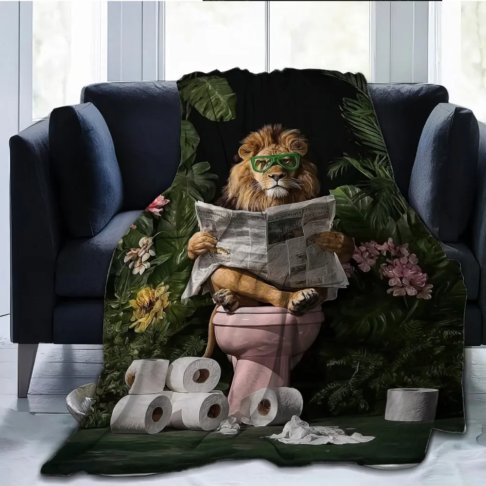 Reading on the lion-shaped toilet seat Flannel printed blanket suitable for all seasons for living room office sofa and travel