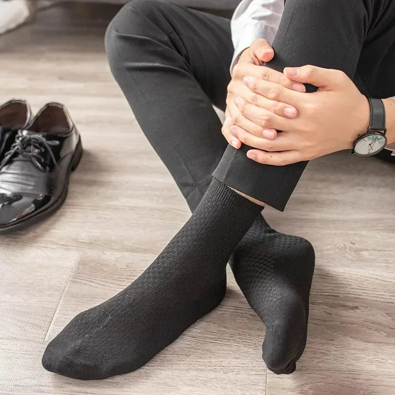 Quality Bamboo Fiber Sock New Compression Men Casual Business Anti-Bacterial Breatheable Solid Color Mid-tube Stockings