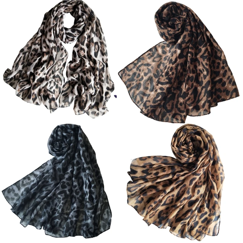 Classical Scarfs for Cold Winter Warm Wrap Neck Leopard Printed Pattern Soft Scarves for Mother Windproof Supplies