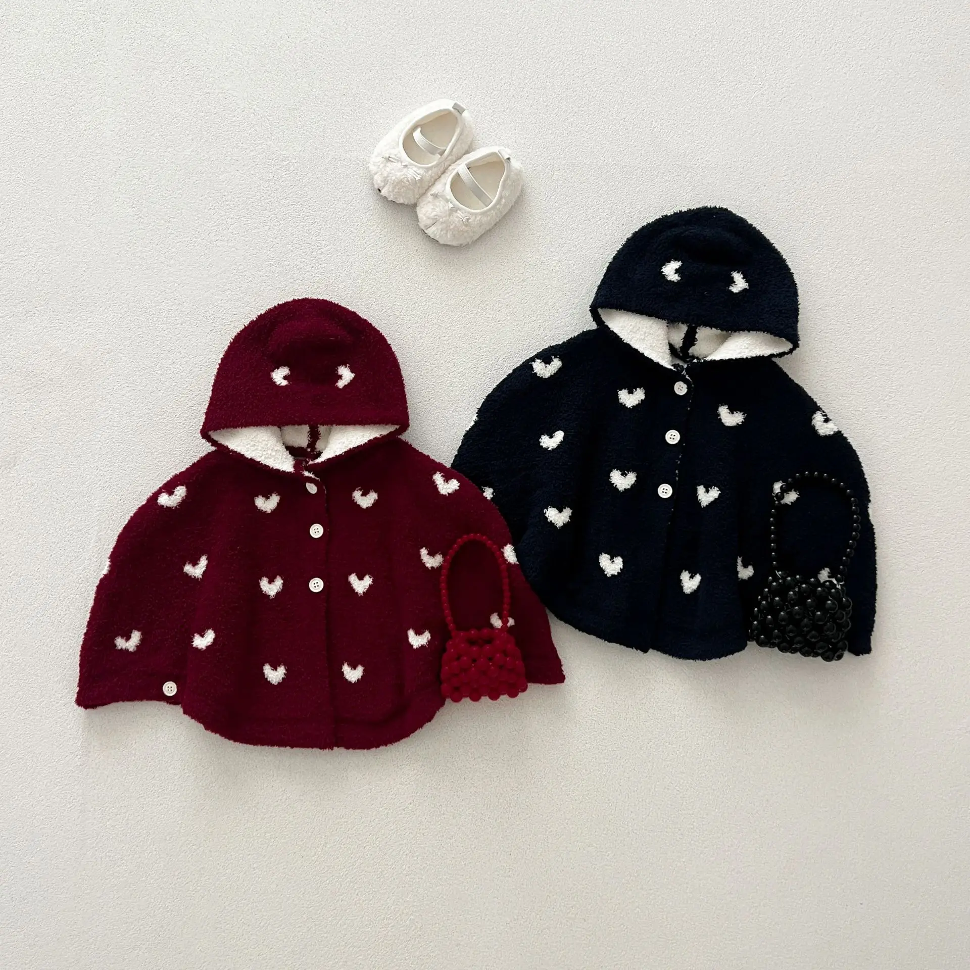 Winter New Baby Plus Velvet Thick Knitted Cloak Girls Heart Hooded Coat Infant Windproof Warm Shawl Children Outing Clothing