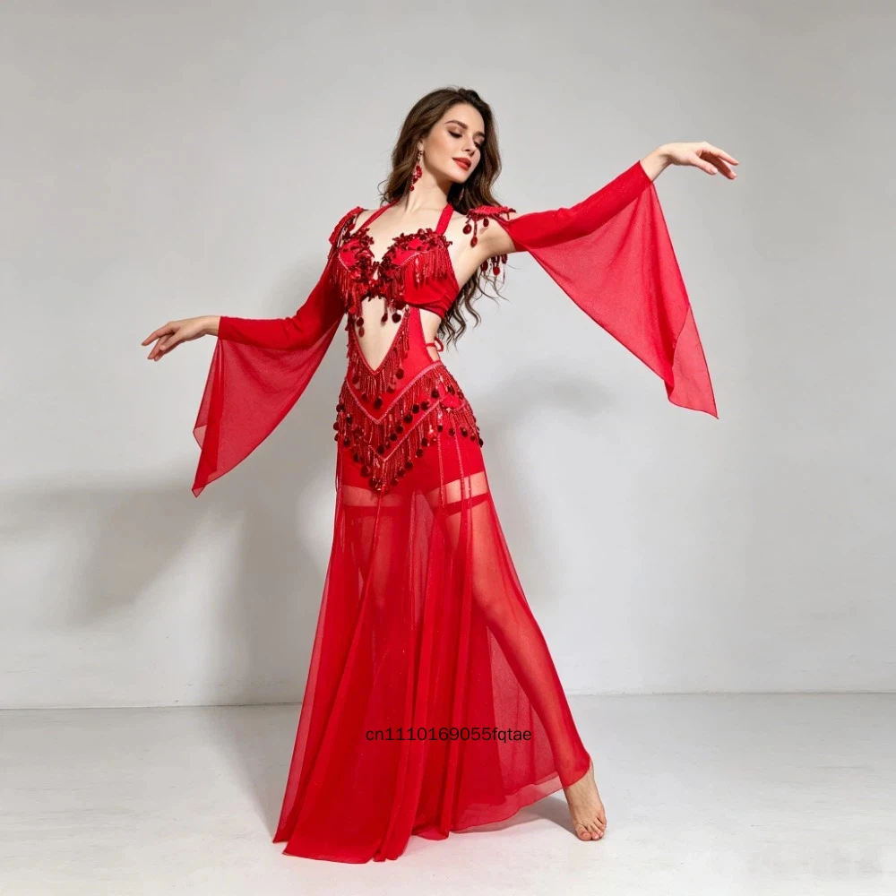 Neues Original-Design Bauchtanzkostüm für Damen, roter, schmal geschnittener Jumpsuit, passend für Bühnenauftritte und Tanzpraxis.