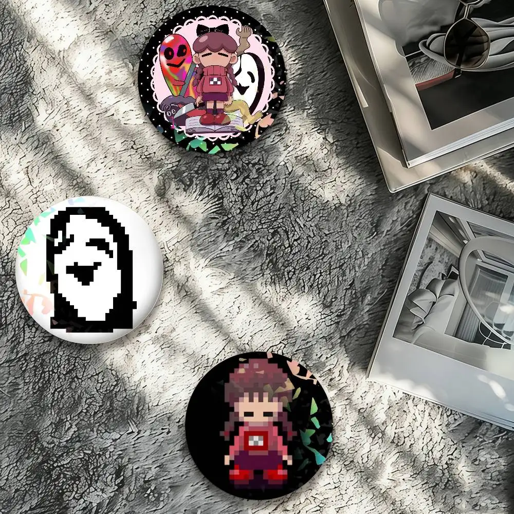 Game Yume Nikki Madotsuki Uboa face Laser Badge Creative Pins Brooch for Bag Clothes Hat Decor Gifts Fans Collect