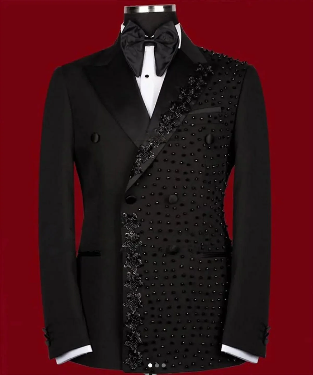 

Fashion Jewelry Embroidered 2-piece Men's Suit High Quality Celebrity Gowns Evening Dress Prom Gowns Special Occasion Gowns