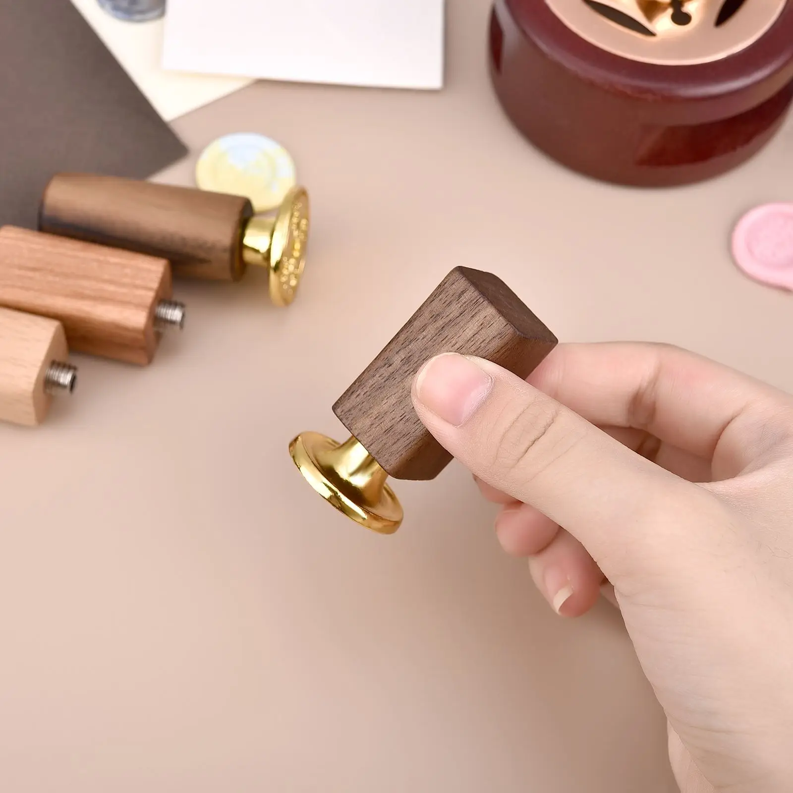 Quality Wood Handle Wax Seal Stamp Accessories Portable Mini Diy Seal Tool Retro Pearwood Walnut Handles Post Gifts Decorative