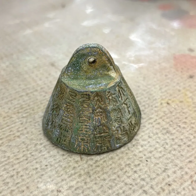 Qin Dynasty imperial edicts, copper rulers, Qin Shi Huang's measuring instruments, paperweights, stationery, copperware, antique