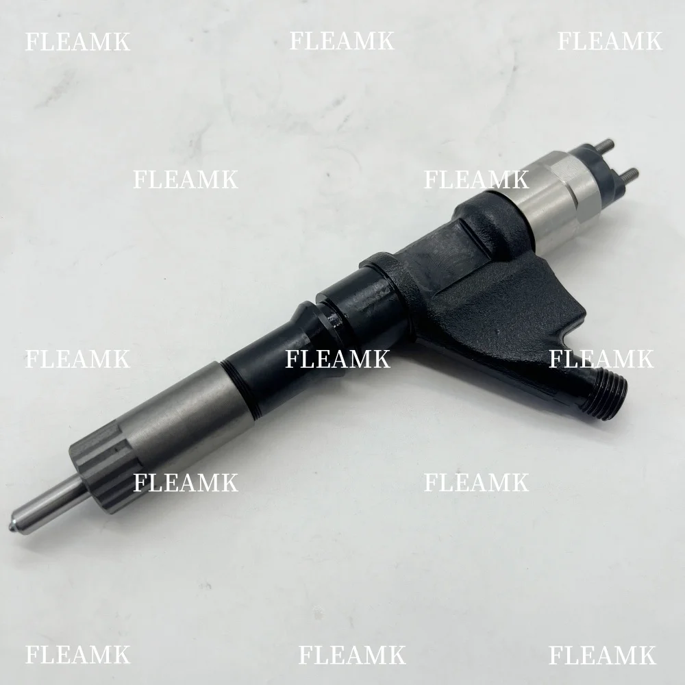 Diesel Fuel Engine Common Rail Injector 095000-8011 VG1246080051