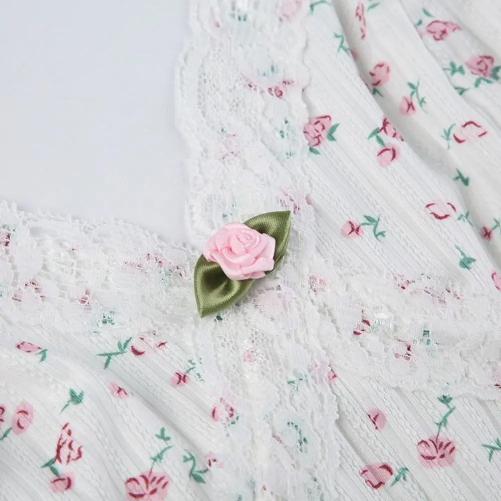 Süße Spitze Mini Blumen kleid kleine Blumen gestrickt Leibchen Kleid V Kragen Slim Fit Overall