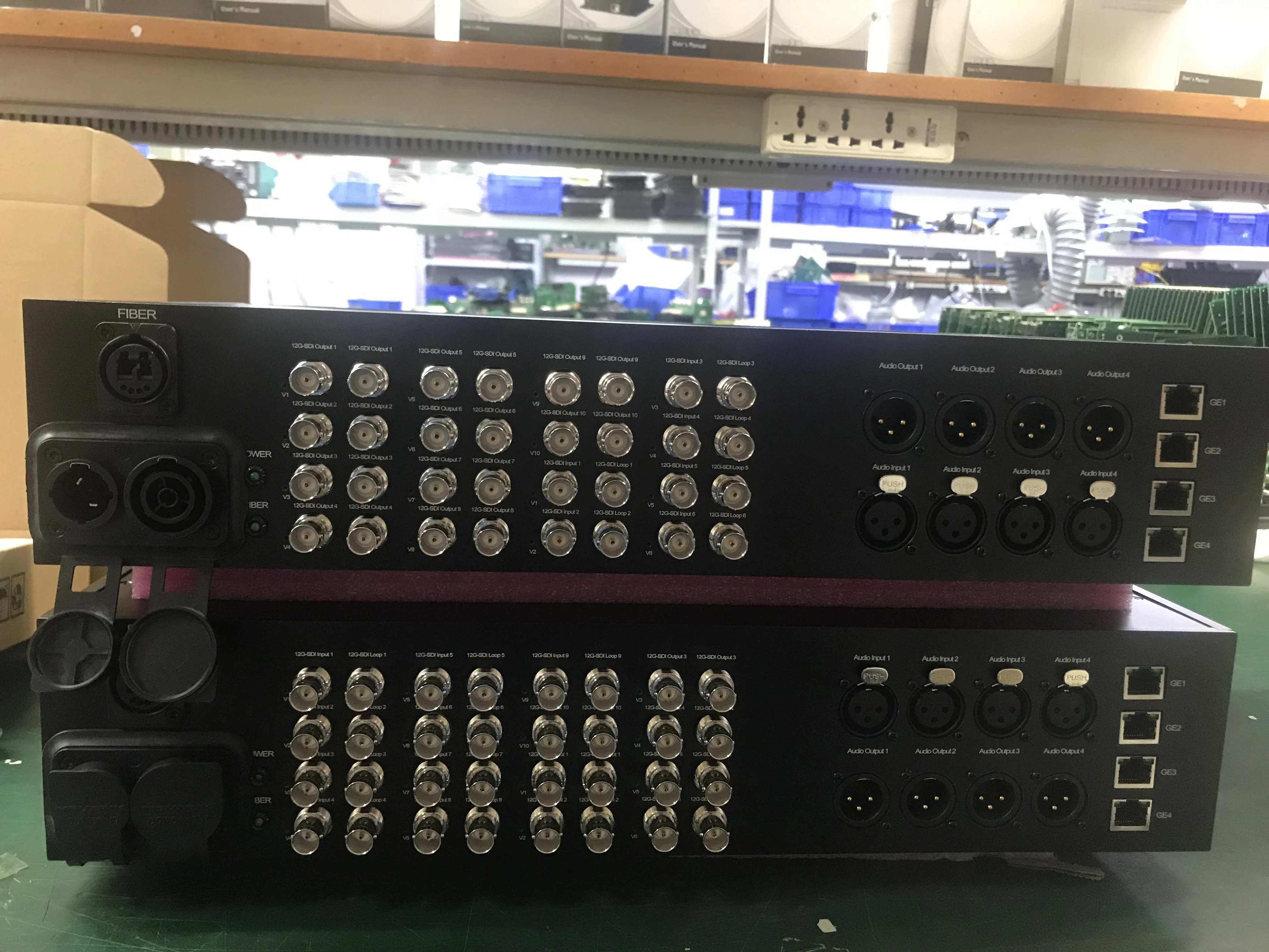 Sprzęt do transmisji telewizji cyfrowej konwerter wideo stereo audio 12GSDI/xlr/ethernet audio