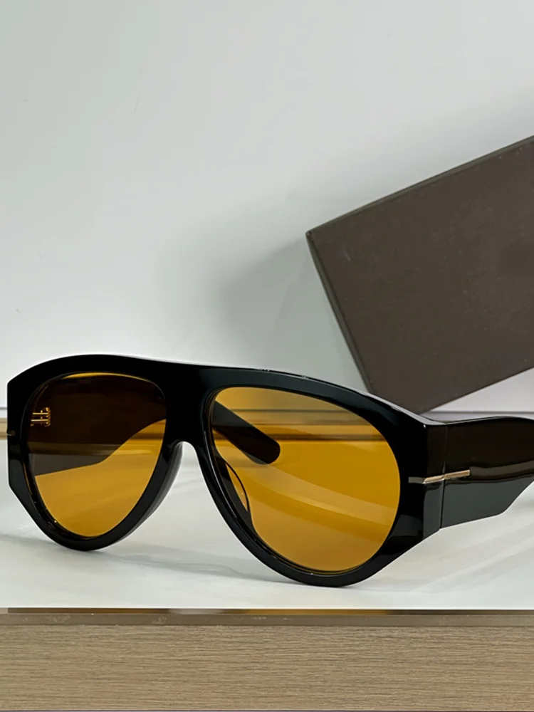 AliExpress NONE ﻿ New Oversized Pilot Sunglasses Women Fashion Luxury Big Frame One Piece Gradient Sunglasses Retro Classic Thick Shades