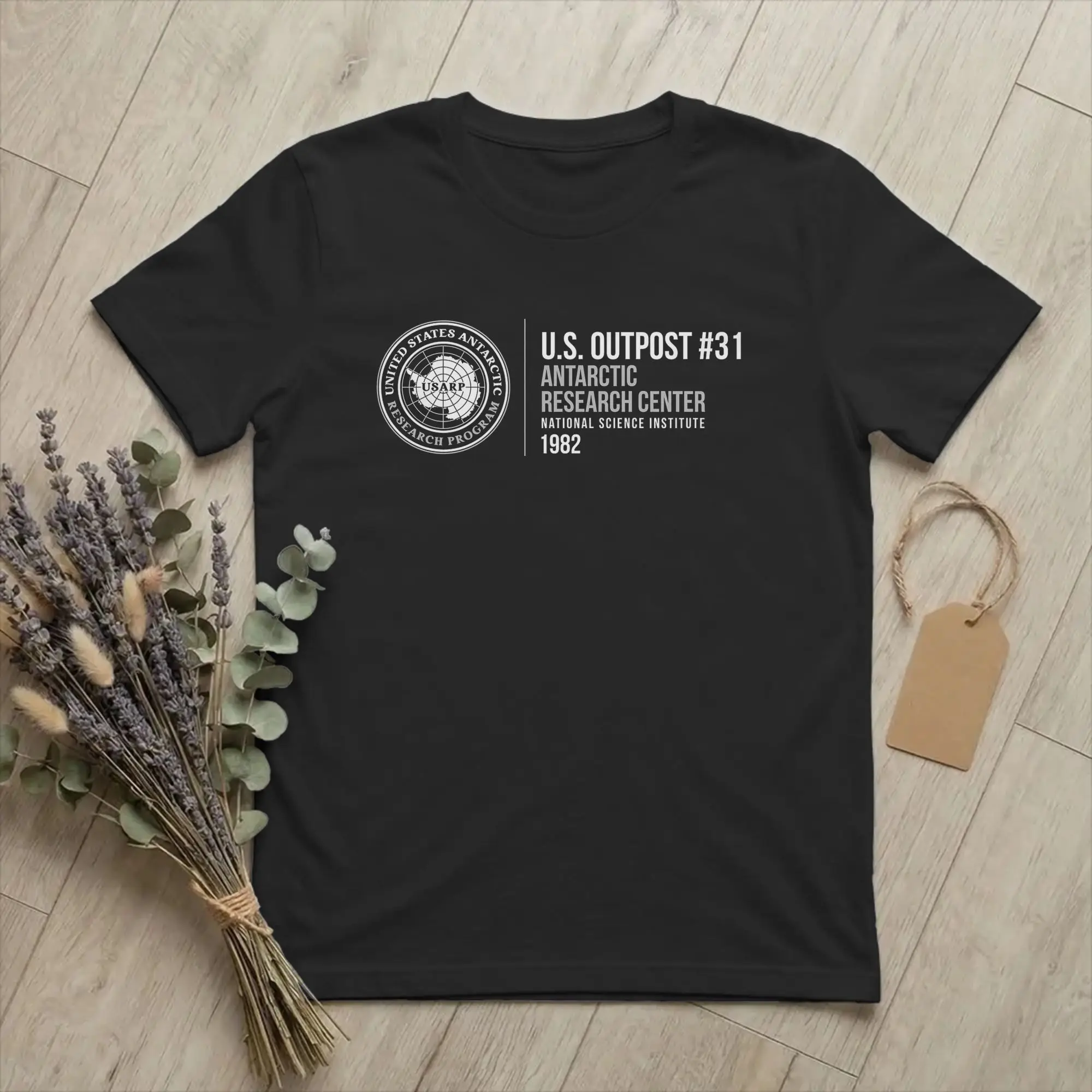 MacReady Outpost 31 T Shirts Men Pure Cotton Funny T-Shirt Crew Neck Antarctic Research Center Tees Short Sleeve merch Summer