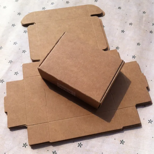 100PCS 350gsm Cardboard Kraft Paper Packaging Box DIY Blank Handmade Jewelry Soap Toys Custom Logo Gifts Folding Shipping Boxes