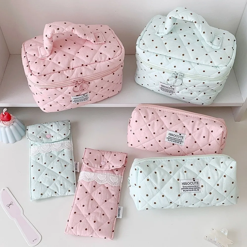 New Polka Dot Pattern Quilted Makeup Bag Large Capacity With Handle Travel Toiletry Organizer Multipurpose Storage Bag Women