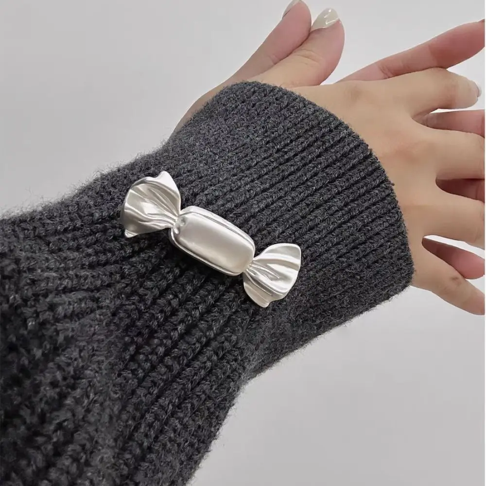 Cute Metal Candy Shaped Brooches for Women Girls Fashion Korean Style Silver Color Candy Brooch Pins Charming Decoration Jewelry