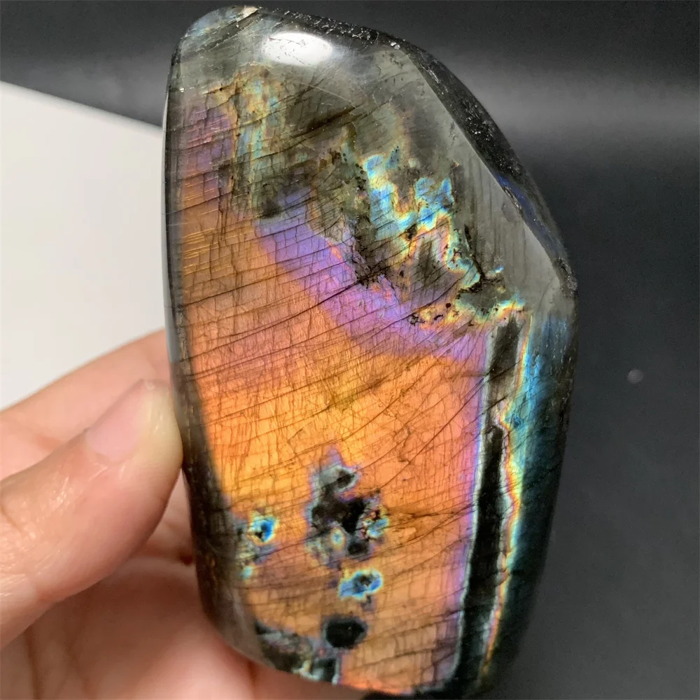 

Standing Natural Orange Light Labradorite Ornaments Golden Yellow Royal Blue Purple Light Labradorite Mineral Specimens Pendants