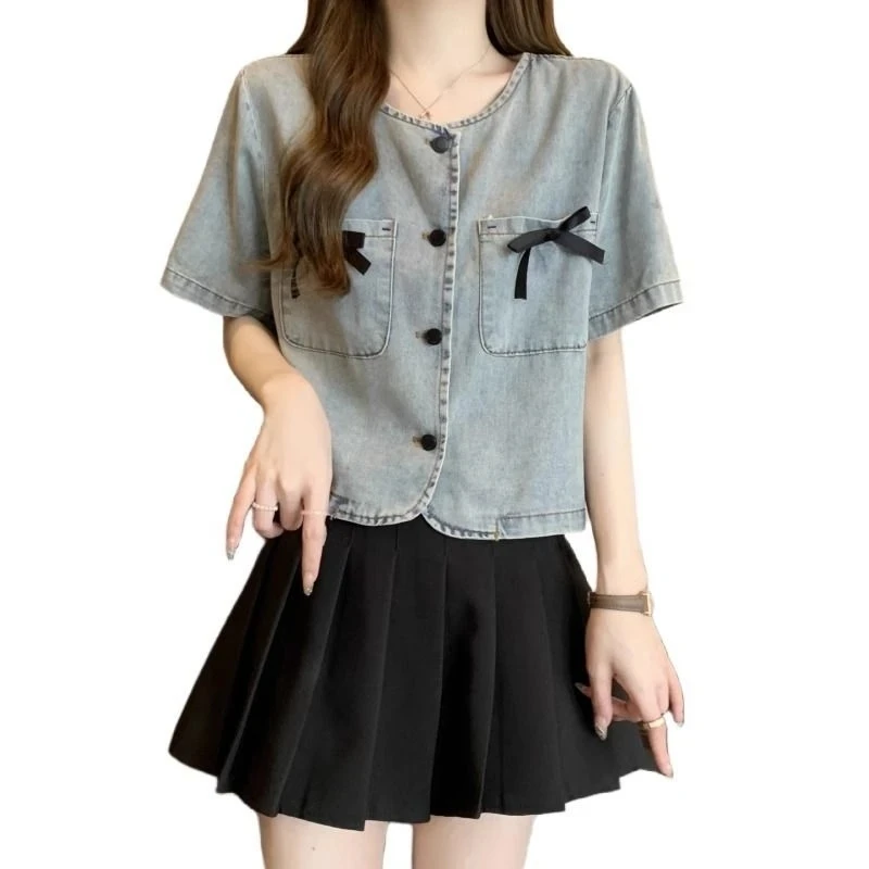 

New Stvle for Women's French BowShort-sleeved Denim Shirt Fashionable TrendyDesign Short Top