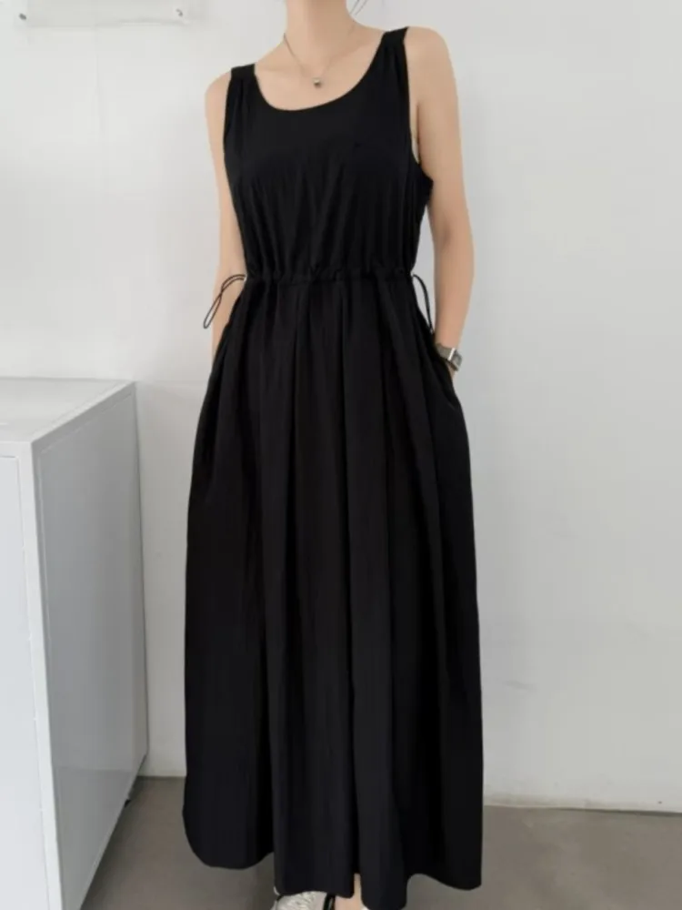여름 솔리드 O넥 플리츠 여성 탱크 드레스 신상 한국 슬리브리스 캐주얼 루즈핏 A라인 드레스 포켓 여성용