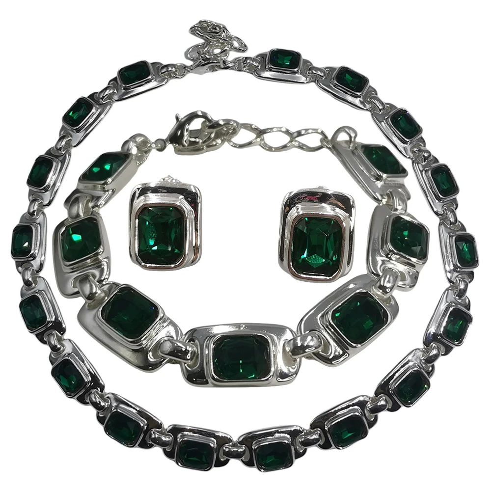 

2025 Autumn Brilliant Noble Green Crystal Earrings Bracelet Necklace Jewelry Three Piece Set Banquet Gift
