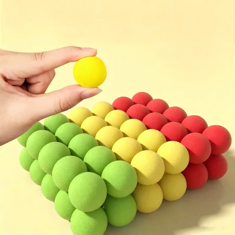 20 peças de bolas de treinamento de borracha EVA reutilizáveis, com diâmetro de 20mm/25mm/30mm a 42mm, muito leves, para uso como lembrança, presente ou decoração.