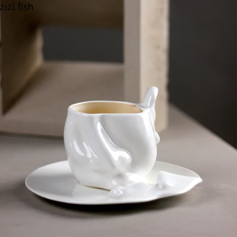 Bone Porcelain Kissing Mug and Dish Set Afternoon Tea Coffee Cup Creative Latte Cup Milk Cup Beverage Mug Home Water Cups Teacup